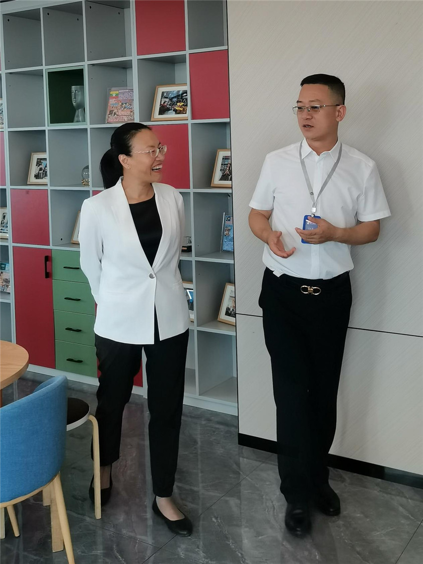 区领导莅临指导，，，，，，，，合作助力自贸港